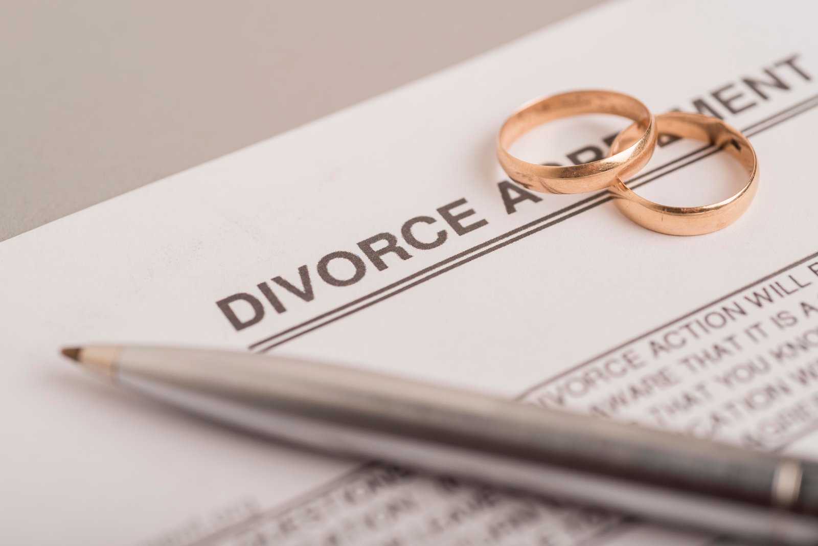 Divorce Laws in India: Mutual vs Contested Divorce Explained with Rights & Costs